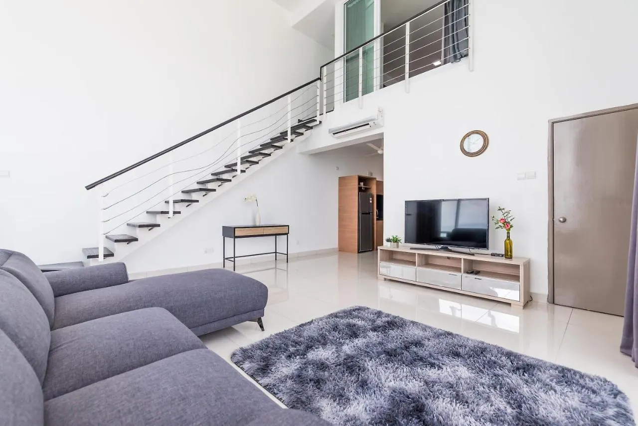 Maritime Penthouse Suite By The Sea George Town 0*,